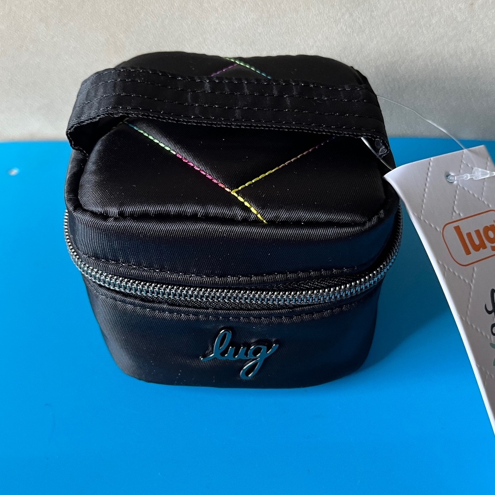 NWT lug swizzle mini jewelry case black